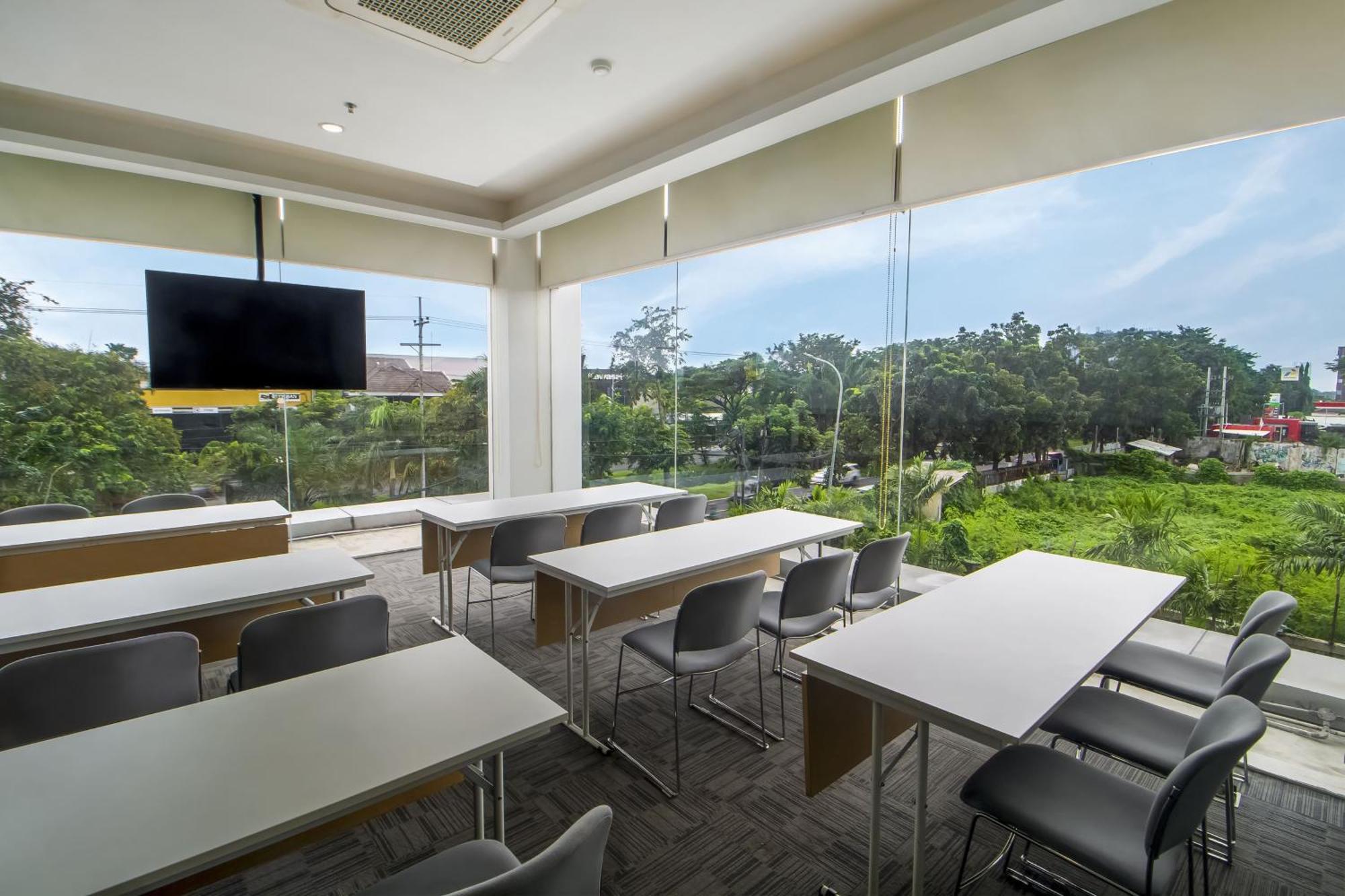 Cleo Hotel Jemursari Surabaja Exteriér fotografie